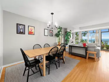 Primary Bedroom Photo of 8725 Seascape Drive, West Vancouver, BC