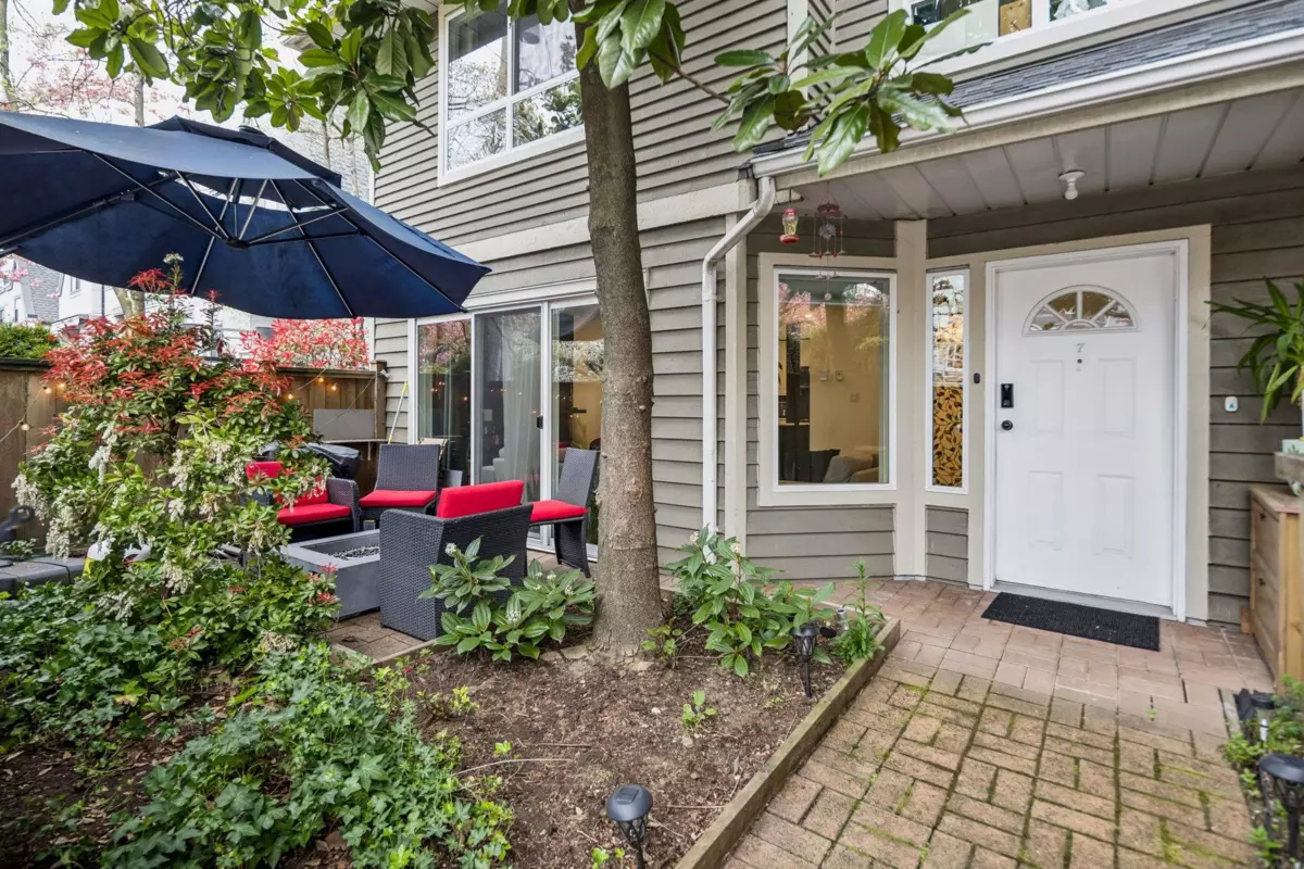 Exterior Rear Photo of 7 848 W 16th Street, North Vancouver, BC