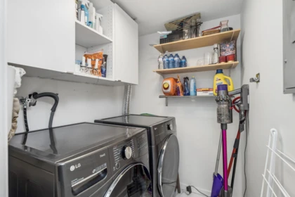 Powder Room Photo of 7 848 W 16th Street, North Vancouver, BC