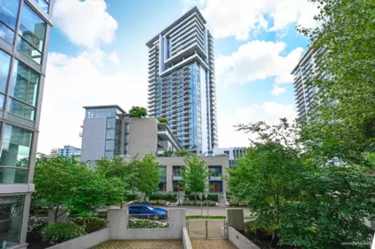 Outdoor Patio Photo of 606 1500 Fern Street, North Vancouver, BC