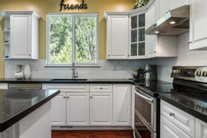 Breakfast Nook Photo of 10615 238 Street, Maple Ridge, BC