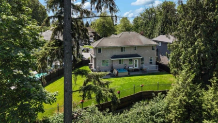 Community Amenities Photo (Clubhouse) of 10615 238 Street, Maple Ridge, BC
