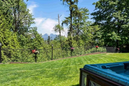 Hot Tub / Spa Photo of 10615 238 Street, Maple Ridge, BC