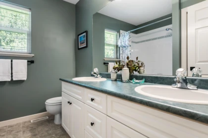 Laundry Room Photo of 10615 238 Street, Maple Ridge, BC