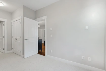 Office / Den Photo of 103 1166 54a Street, Delta, BC