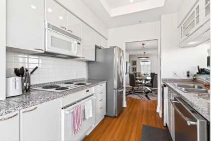 Laundry Room Photo of 2602 1200 Alberni Street, Vancouver, BC