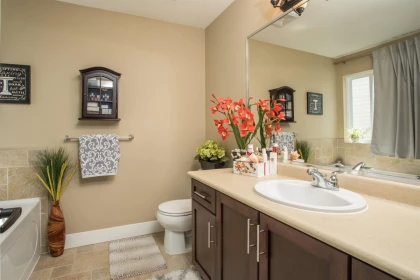 Guest Bathroom Photo of 7015 195 Street, Surrey, BC
