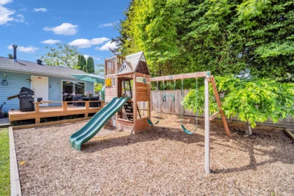 Outdoor Patio Photo of 20377 Kent Street, Maple Ridge, BC