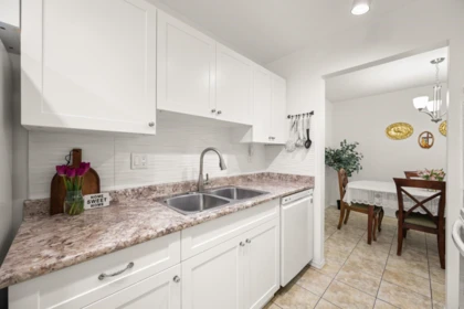 203 8840 No. 1 Road, Richmond, BC, Richmond — Apartment/Condo for sale
