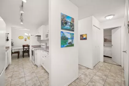 203 8840 No. 1 Road, Richmond, BC, Richmond — Apartment/Condo for sale