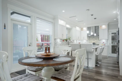 Breakfast Nook Photo of 7608 144a Street, Surrey, BC
