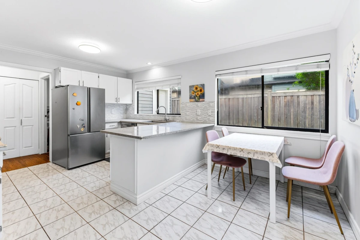 Dining Area Photo of 6470 Sheridan Road, Richmond, BC