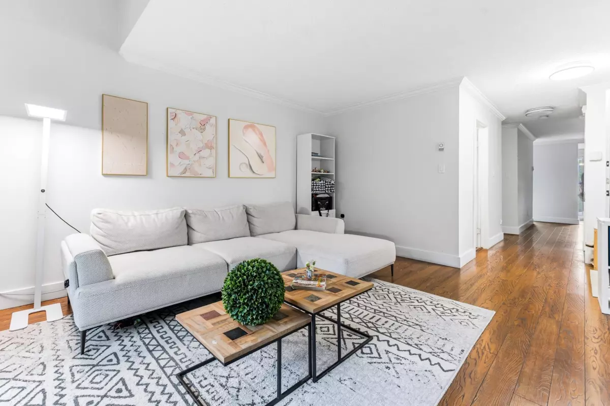 Family Room Photo of 6470 Sheridan Road, Richmond, BC