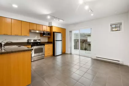 Pantry Photo of 80 4401 Blauson Boulevard, Abbotsford, BC