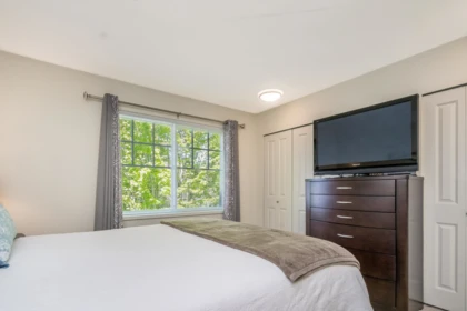 Bedroom 3 Photo of 71 18983 72a Avenue, Surrey, BC