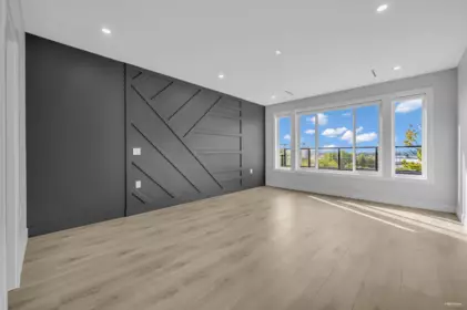 Basement Recreation Room Photo of 11342 River Road, Surrey, BC