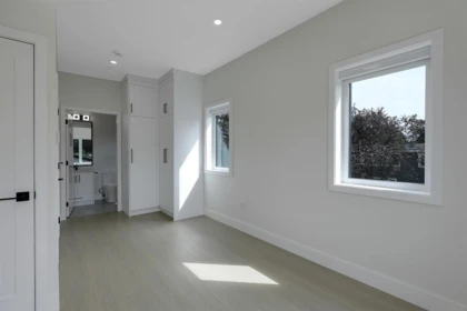 Basement Recreation Room Photo of 2 3695 E 26 Avenue, Vancouver, BC