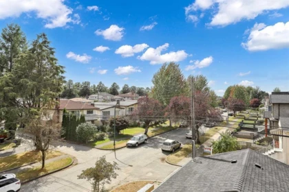 Swimming Pool Photo of 2 3695 E 26 Avenue, Vancouver, BC