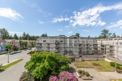 Garden / Landscaping Photo of 412 14399 103 Avenue, Surrey, BC