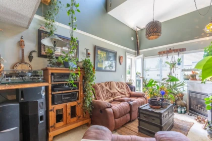 Kitchen Island Photo of 412 14399 103 Avenue, Surrey, BC