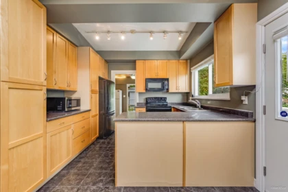 Mudroom Photo of 1066 Bernard Place, Port Coquitlam, BC