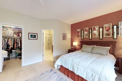 Hallway Photo of 30 2688 150th Street, Surrey, BC