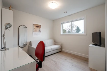 Mudroom Photo of 359 E 13th Street, North Vancouver, BC