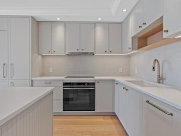 Walk-In Closet Photo of 306 1311 Beach Avenue, Vancouver, BC