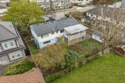 Hot Tub / Spa Photo of 9031 No. 2 Road, Richmond, BC