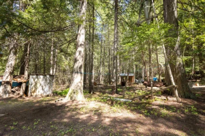 Basement Recreation Room Photo of 9570 Pemberton Portage Road, Pemberton, BC