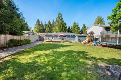 Garden / Landscaping Photo of 24898 122 Avenue, Maple Ridge, BC