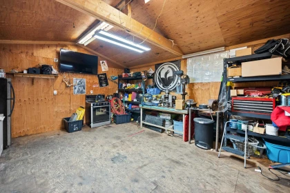 Hot Tub / Spa Photo of 24898 122 Avenue, Maple Ridge, BC