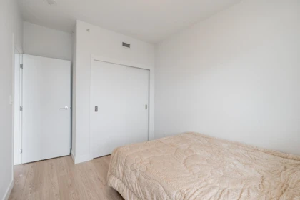Bedroom 2 Photo of 2907 2181 Madison Avenue, Burnaby, BC
