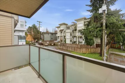 Office / Den Photo of 304 1864 Frances Street, Vancouver, BC