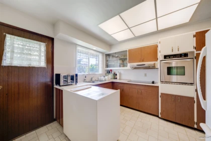 Kitchen Photo of 8140 Spires Road, Richmond, BC