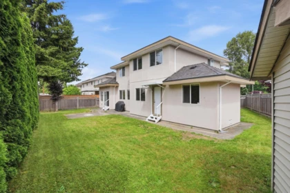 Laundry Room Photo of 6630 123 Street, Surrey, BC