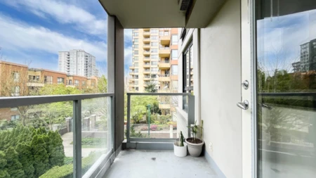 Laundry Room Photo of 305 3638 Vanness Avenue, Vancouver, BC