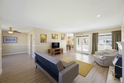 Kitchen Island Photo of 209 13725 72a Avenue, Surrey, BC