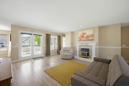 Kitchen Photo of 209 13725 72a Avenue, Surrey, BC