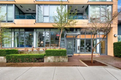 105 7117 Elmbridge Way, Richmond, BC, Richmond — Apartment/Condo for sale