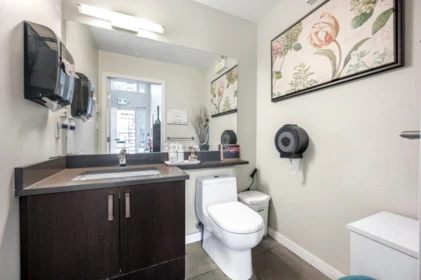 Walk-In Closet Photo of 105 7117 ELMBRIDGE WAY, Richmond BC V6X 0J2