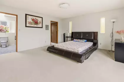 Basement Recreation Room Photo of 4890 Southlawn Drive, Burnaby, BC