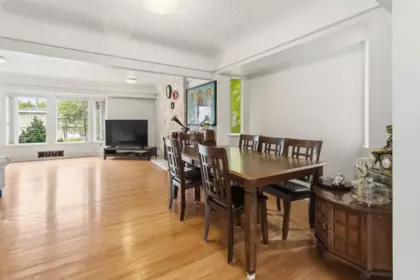 Breakfast Nook Photo of 4890 Southlawn Drive, Burnaby, BC