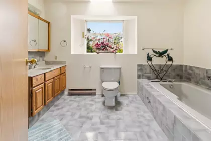 Laundry Room Photo of 4890 Southlawn Drive, Burnaby, BC