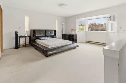 Loft / Bonus Room Photo of 4890 Southlawn Drive, Burnaby, BC