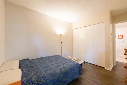 Guest Bathroom Photo of 222 8231 Granville Avenue, Richmond, BC
