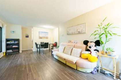 Kitchen Photo of 222 8231 Granville Avenue, Richmond, BC