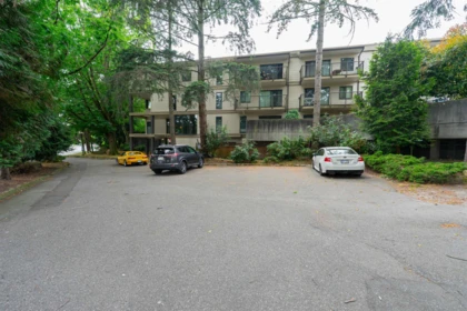 Outdoor Deck Photo of 222 8231 Granville Avenue, Richmond, BC