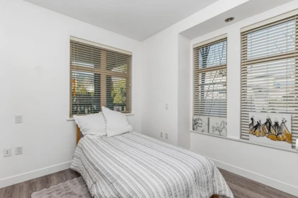 Office / Den Photo of 207 116 W 23rd Street, North Vancouver, BC