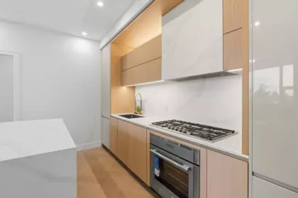 Kitchen Island Photo of 502 1342 Johnston Road, White Rock, BC